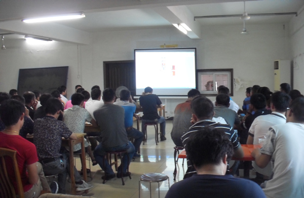 BAILIAN Compressor holds employee compressor technology theory learning activities