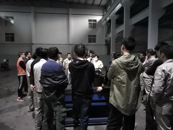 On-site training and measuring tools used in the compressor workshop