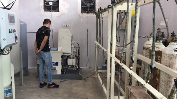 customer site do service and traiing (3)