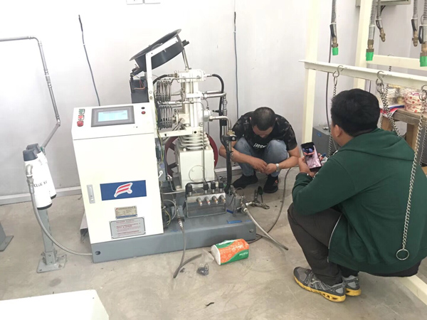 customer site do service and traiing (2)