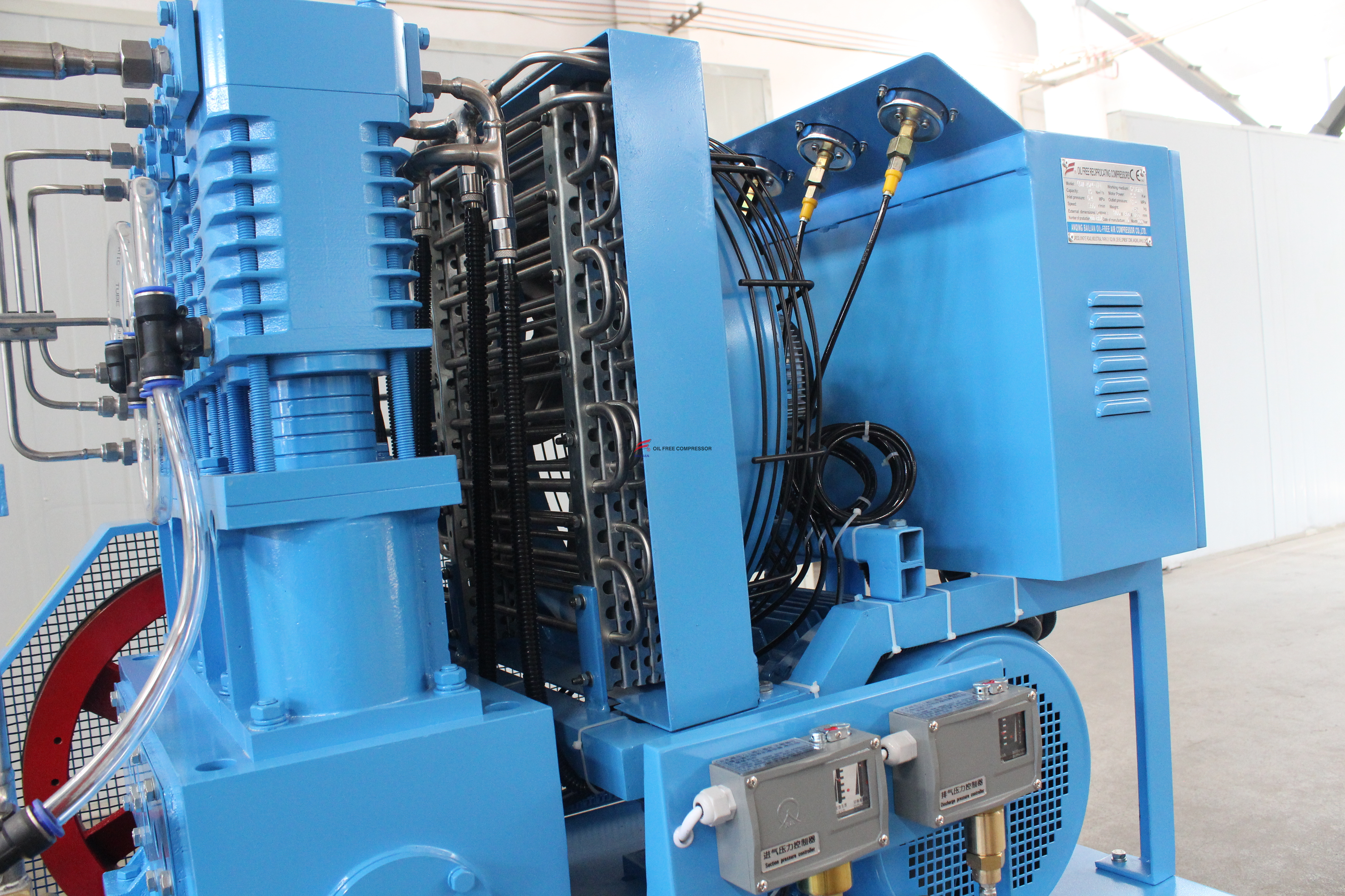 12NM3 300bar High Pressure Oil Free Oxygen Compressor 