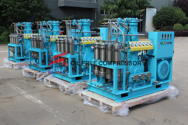 High pressure filling oxygen compressor